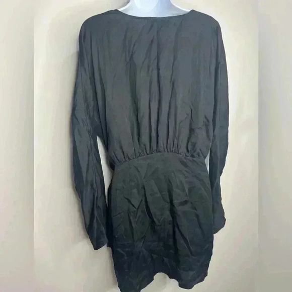 L’academie 100% Tencell Wrap Dress Size Medium - Picture 5 of 7